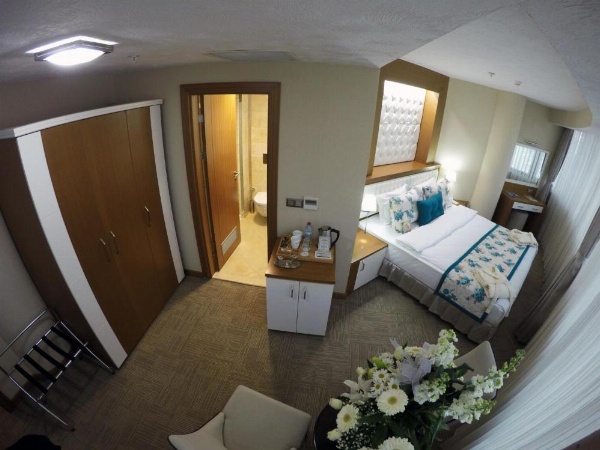 Yol Is Holiday Adana Otel image 25