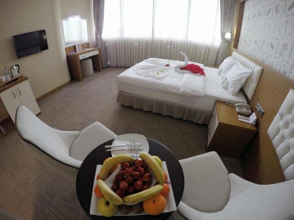 Yol Is Holiday Adana Otel image 27