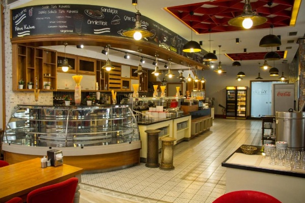 Yol Is Holiday Adana Otel image 8